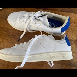 Original adidas Stan Smith tennis shoes